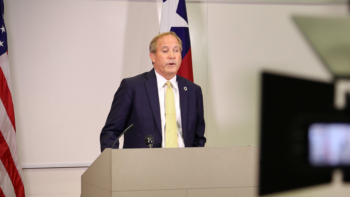 Texas sues Sanofi, claiming kickbacks to doctors