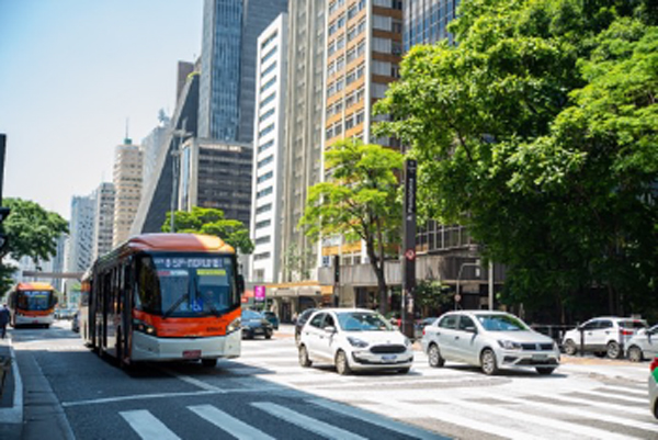 Busy intersection in São Paulo, Brazil