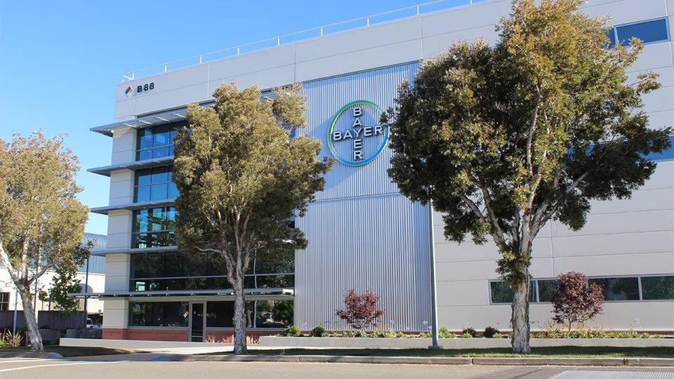 Bayer backs cell therapy ambition with $250m US facility