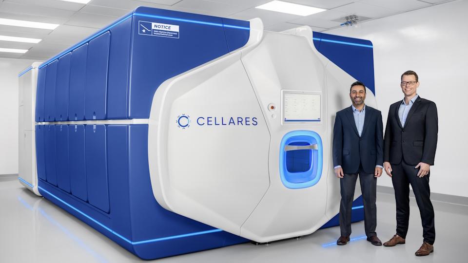 First cGMP Cell Shuttle & Cellares co-founders Omar Kurdi (left) and Fabian Gerlinghaus (right)