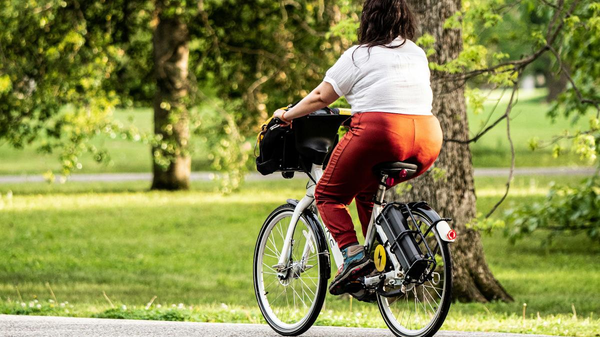 Obesity is rising fastest in young adults in England