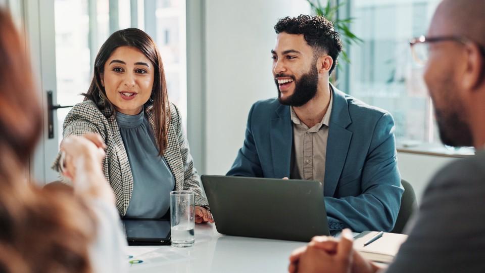 Hiring of investor at meeting, men and women