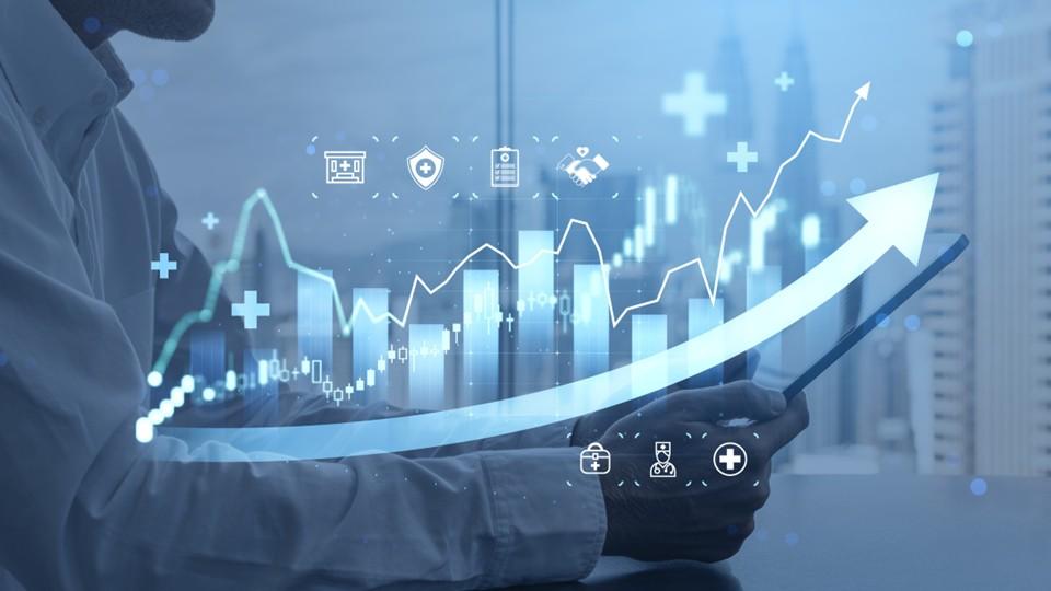 Benefits of marketing with AI tools, upward trajectory graph