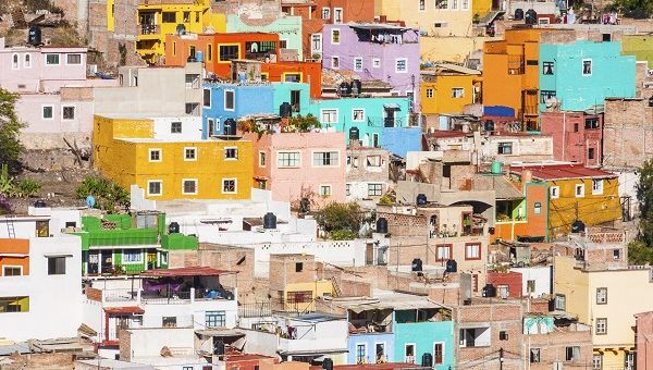 Latin America houses 600