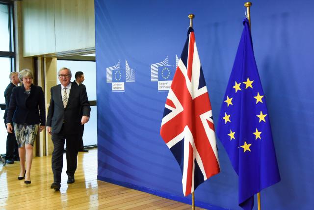 junker may flags