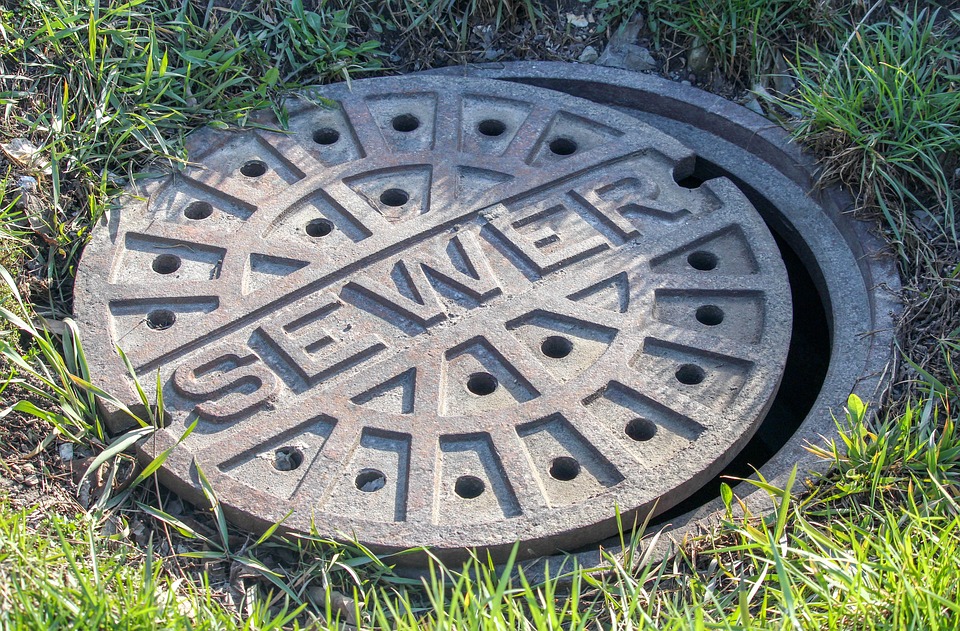 Sewer, Pixabay GregReese