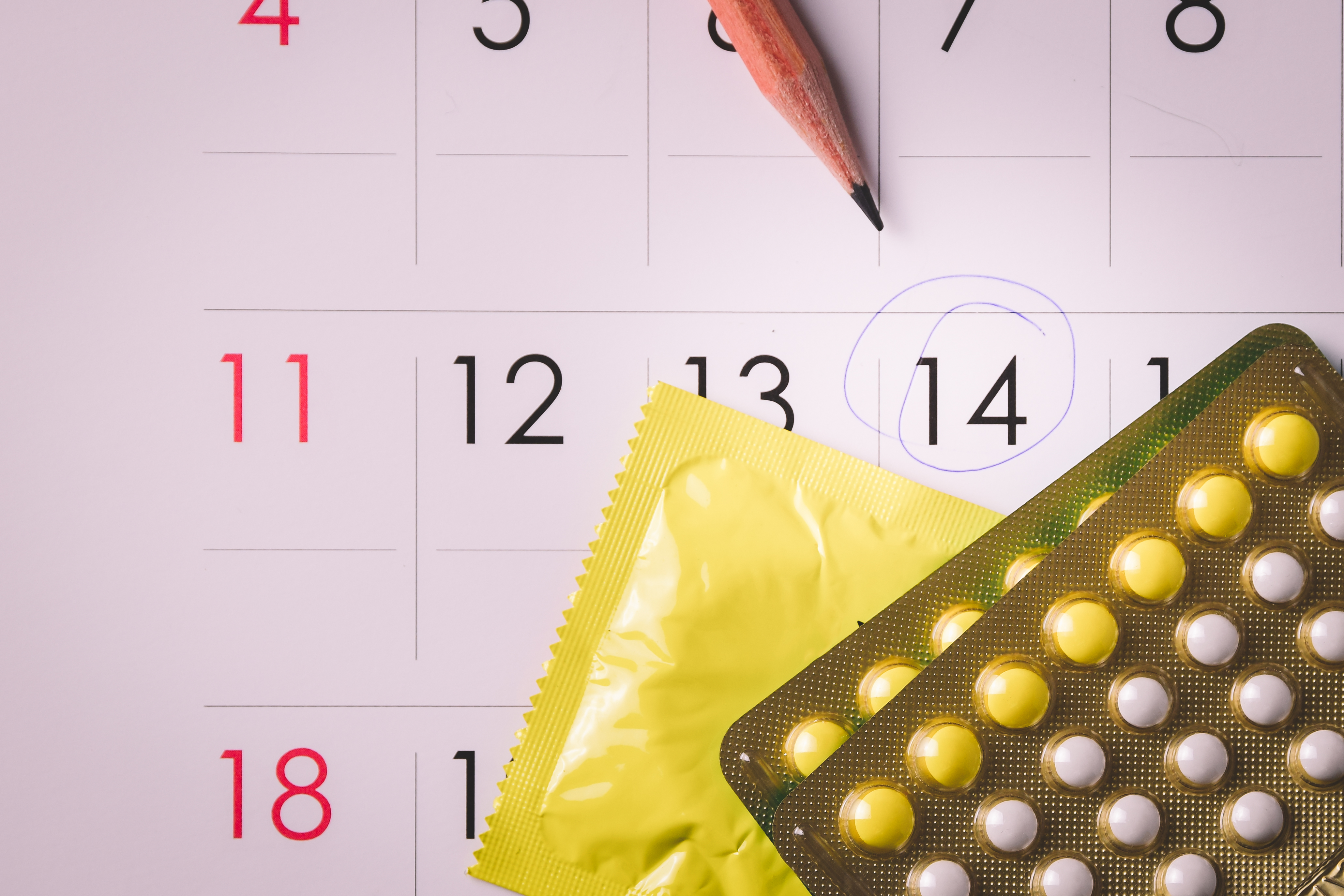 Birth control pills on calendar (add vignette tone)