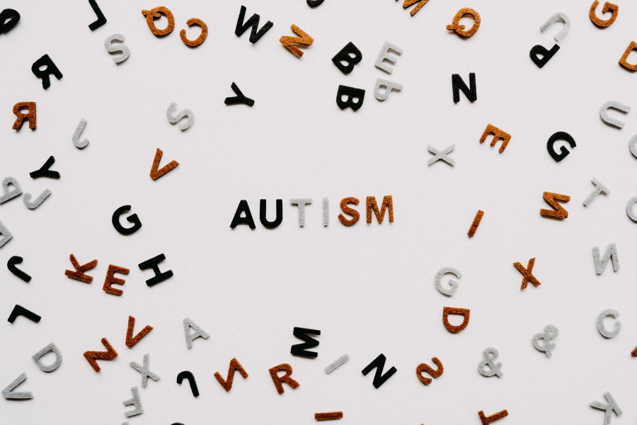 annie-spratt-autism