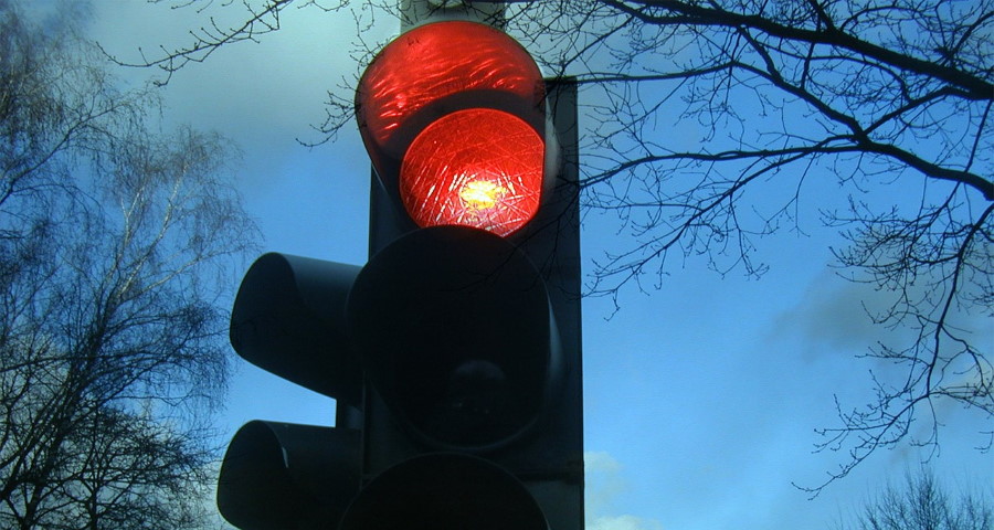 Red_traffic_light