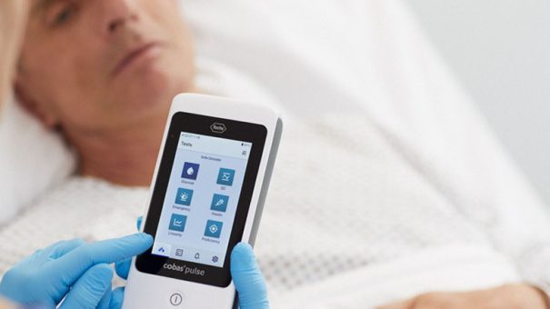 Roche debuts smart glucose monitor for hospital use