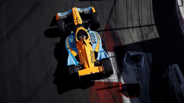 McLaren_racing_car