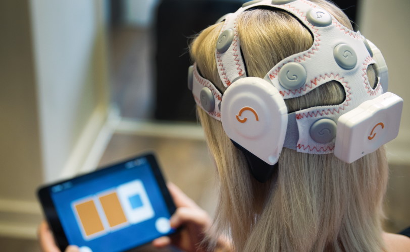 Cumulus_Neuroscience_EEG_headset