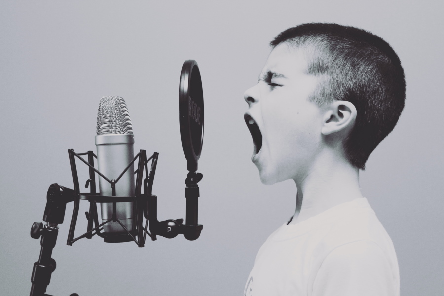 jason-rosewell-voice-microphone-child-unsplash