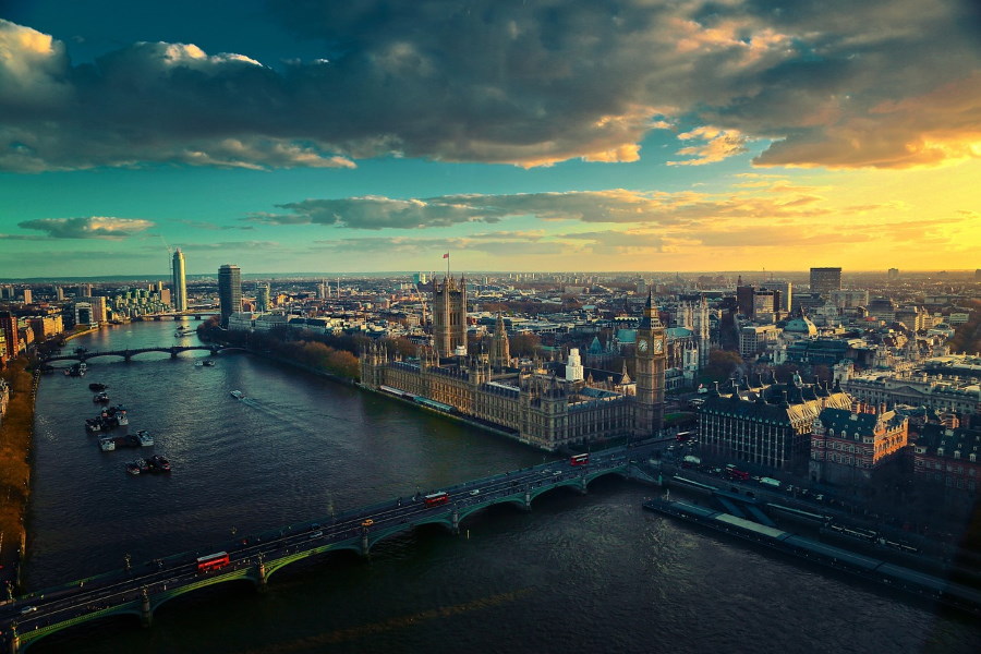 London_Skyline_Thames_Pixabay